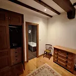 Apartment Palacion De Santillana