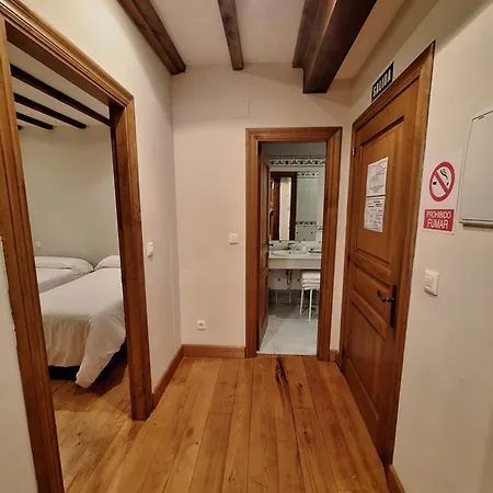 Palación De Santillana Apartamento Santillana del Mar