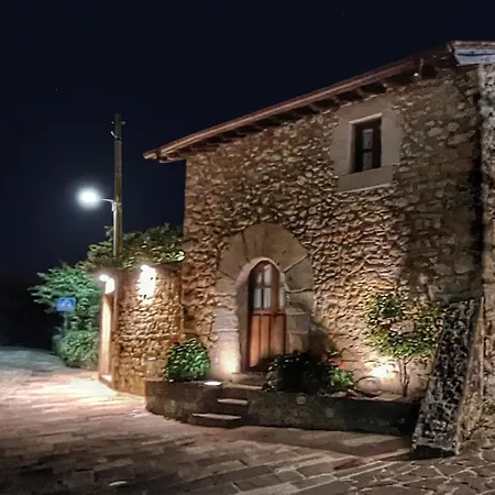 Apartamento Palación De Santillana *