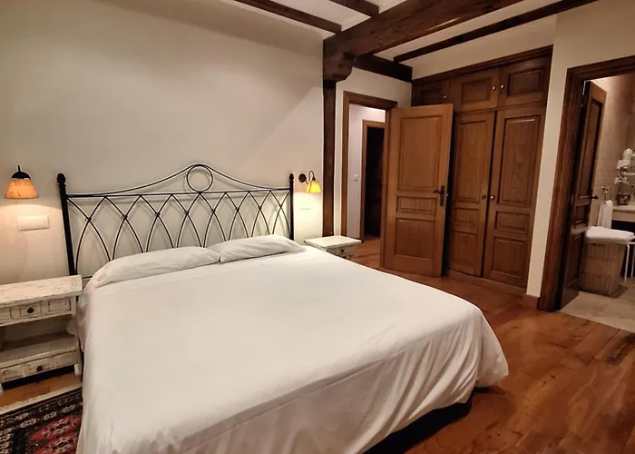 Palacion De Santillana * Santillana del Mar