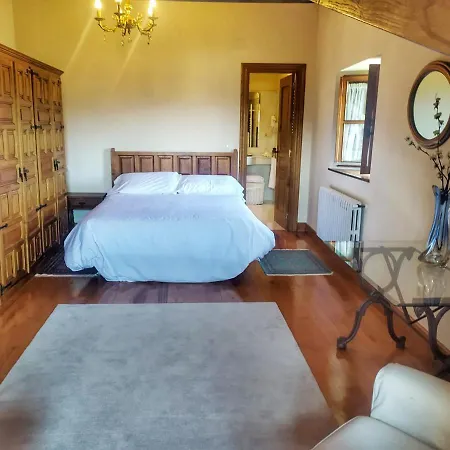 Palacion De Santillana Сантильяна-дель-Мар