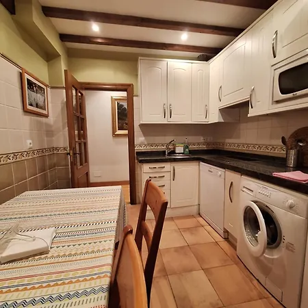 Апартаменты Palacion De Santillana