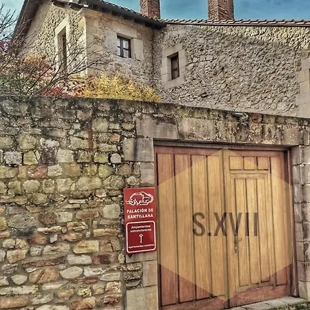 Palacion De Santillana Апартаменты Сантильяна-дель-Мар