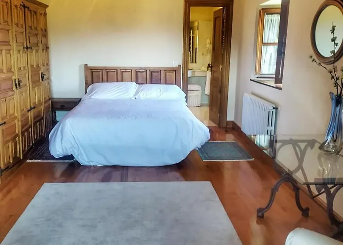 Palacion De Santillana Santillana del Mar