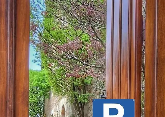 Palacion De Santillana Apartment